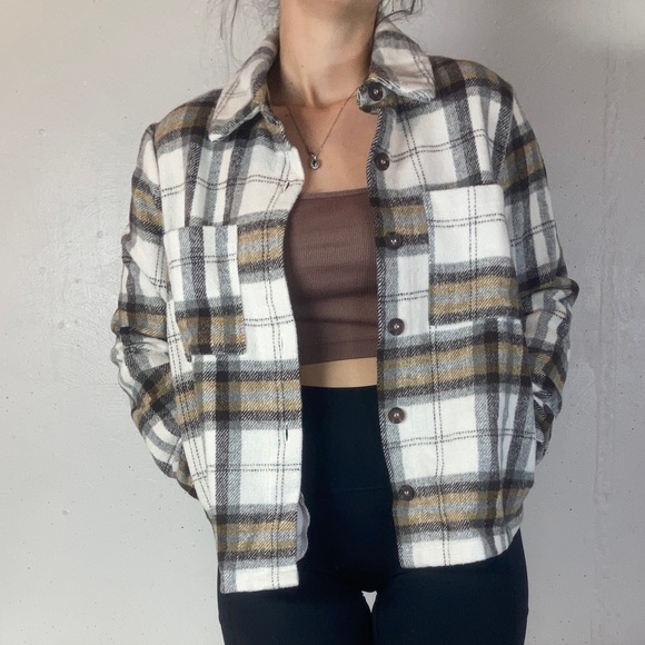 Neutral Tan + White Plaid Brushed Wool Style Cropped Shacket - Picture 5 of 10